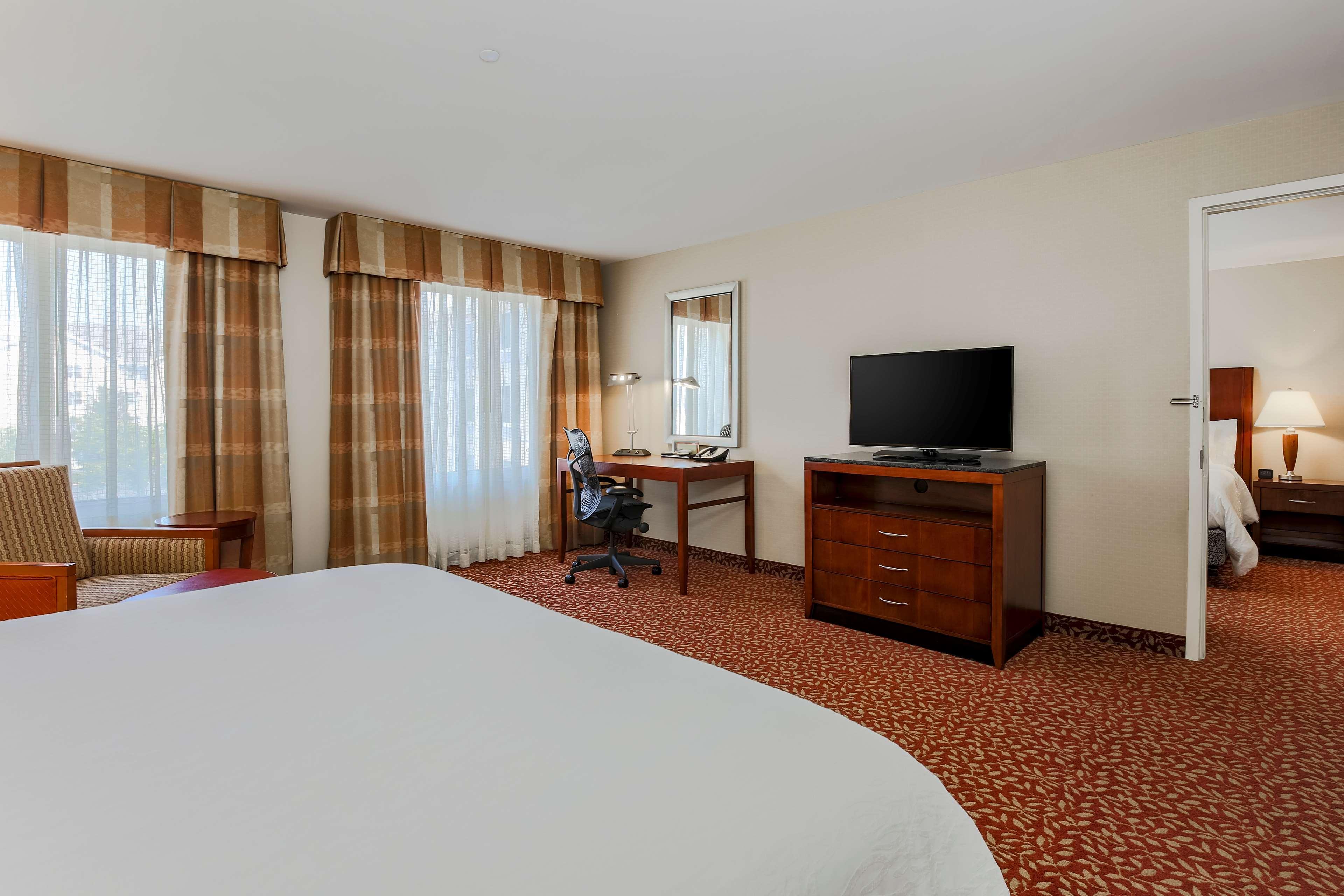 Hilton Garden Inn Melville Плейнвю Екстериор снимка