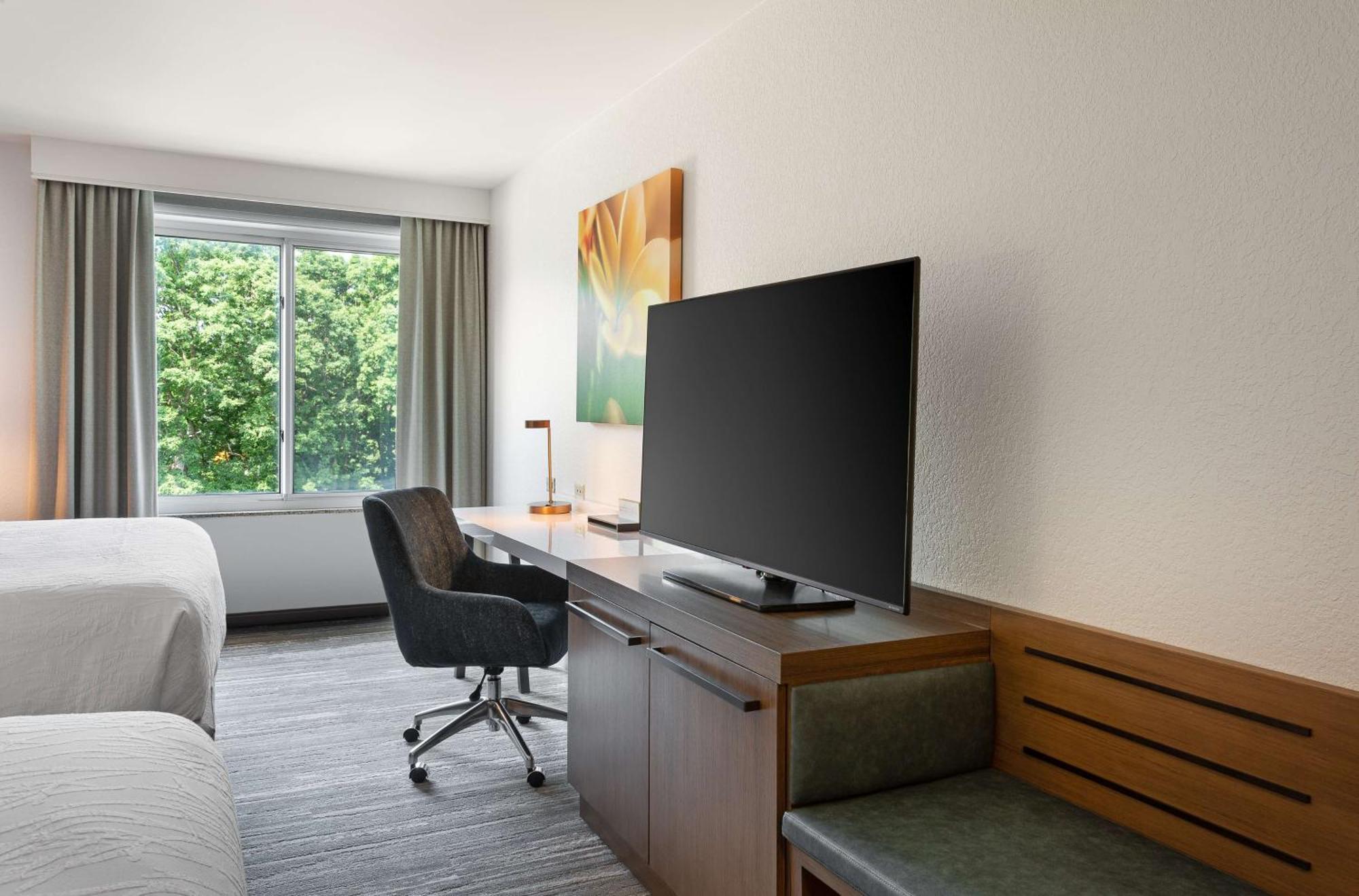 Hilton Garden Inn Melville Плейнвю Екстериор снимка